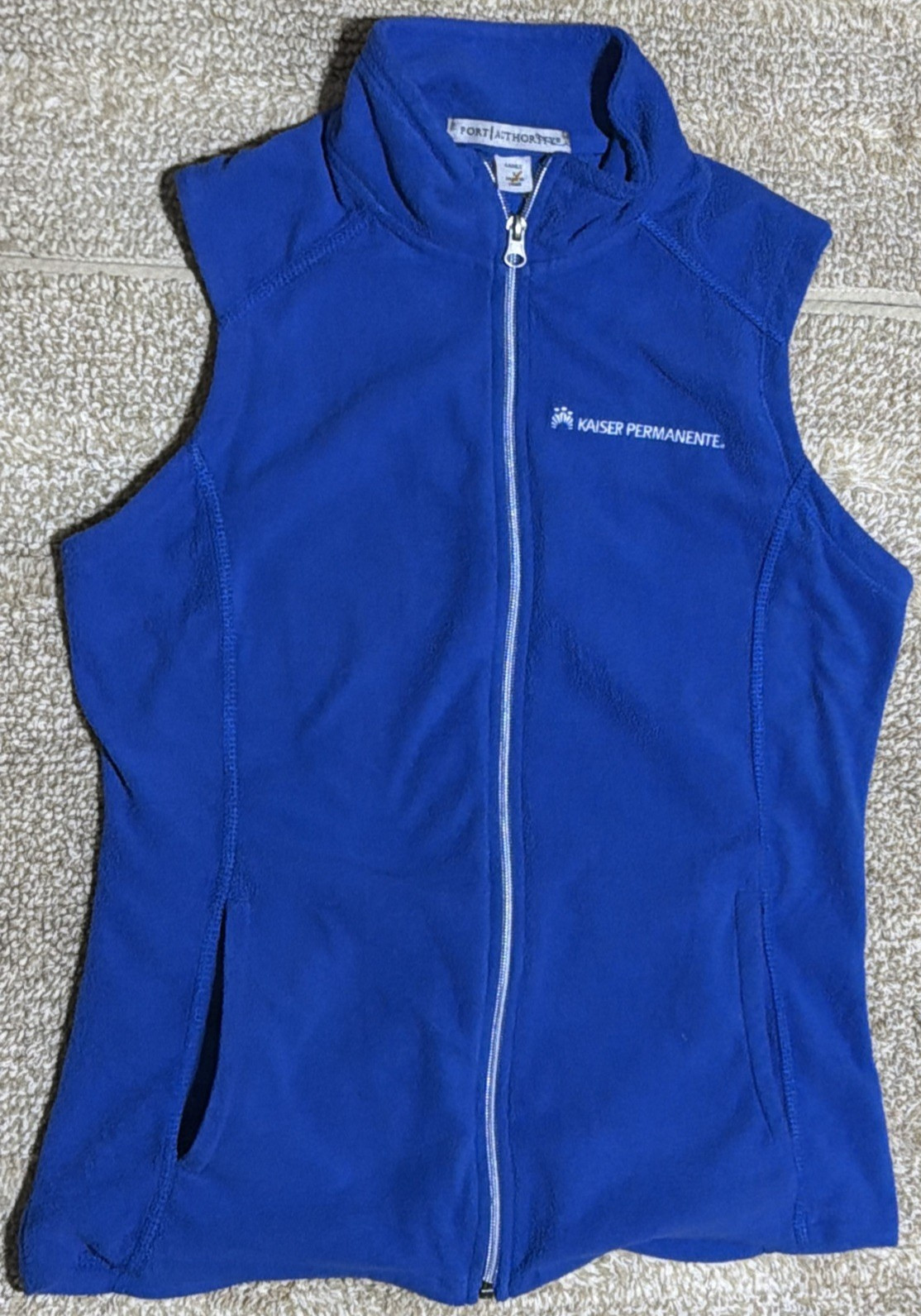 Kaiser Permanente Blue Vest Size Women’s S / Small