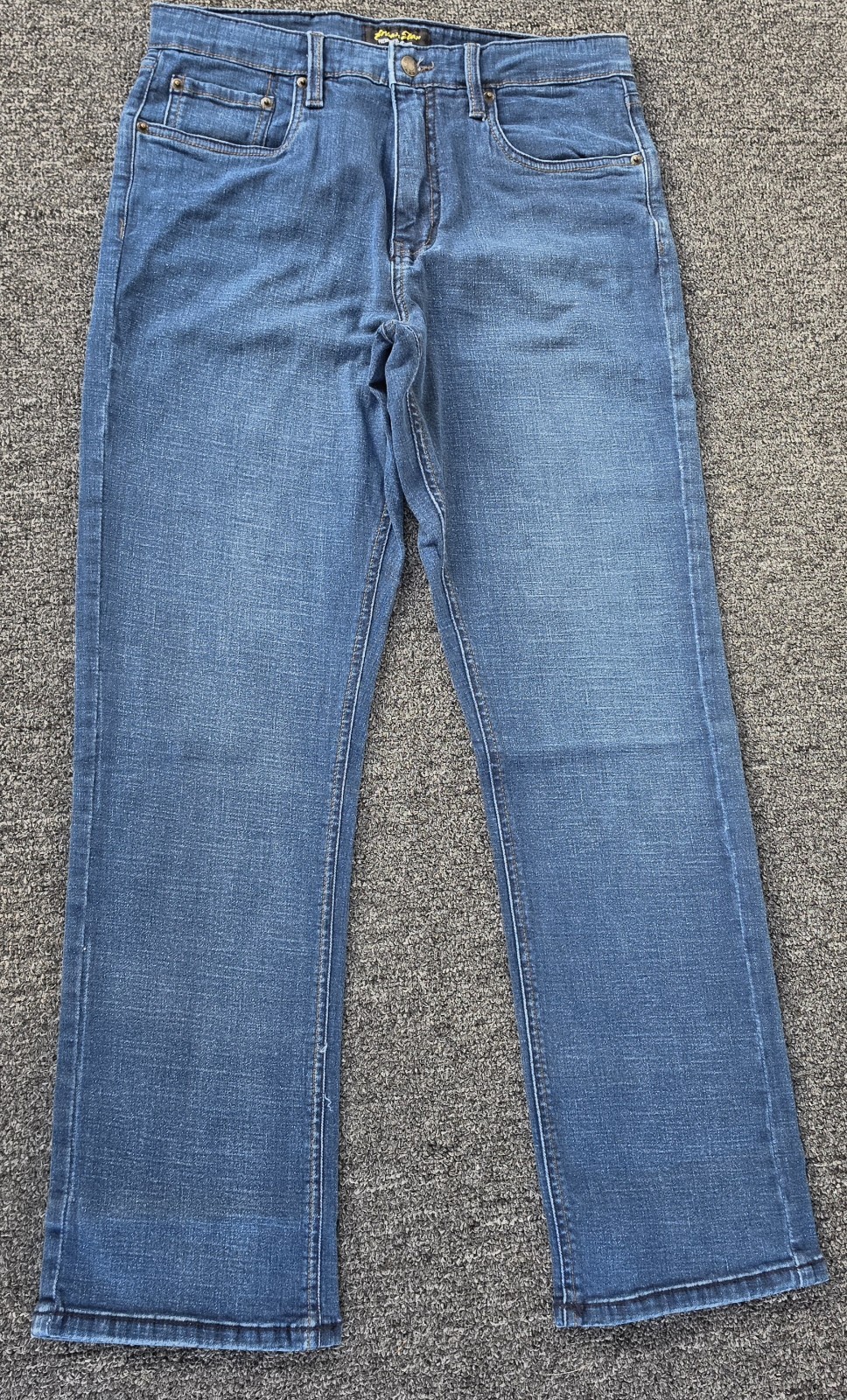 Urban Star Men’s Relaxed Fit Jeans Blue Stretch Straight Leg 32×30 New NWT
