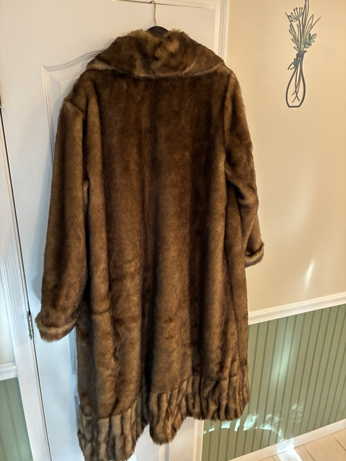 Pamela McCoy Brown Long Overcoat Fur Trim Collar Lined Button Closure 1X