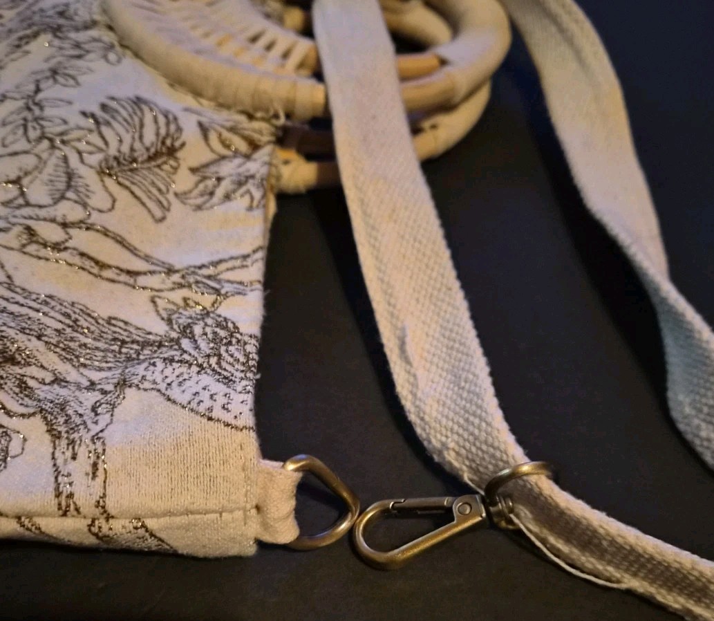 Designer Embroidery Safari Large Handbag With Round Woven Handles Detach Strap