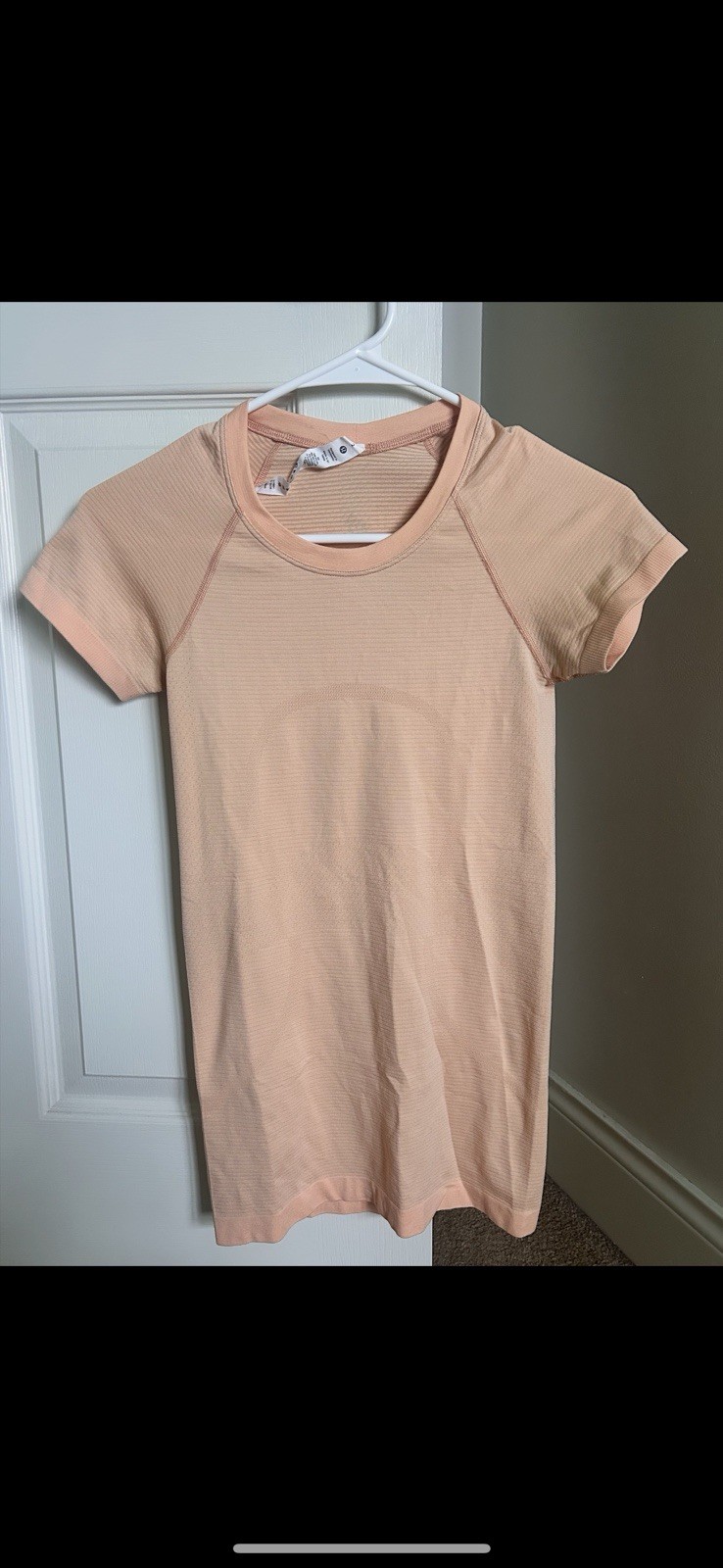 Lululemon Short Sleeve Swiftly Tech 2.0- Summer Glow Color Size 2