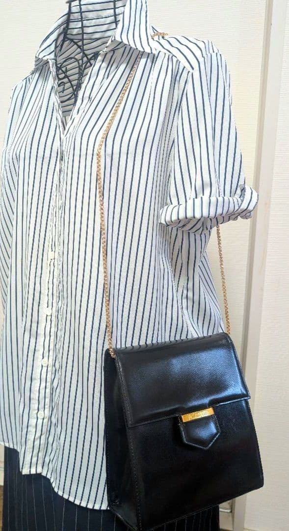 Yves Saint Laurent YSL Black Leather Crossbody Bag 8×8.3×2.8in Used
