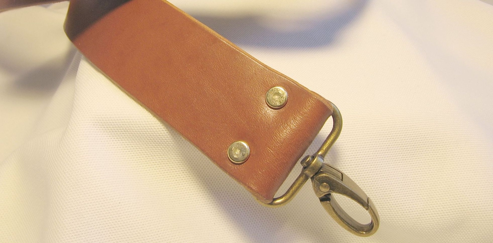 1.5 in. Wide Leather Cross Body Bag Luggage Replacement Strap 4 Colors 8 Widths