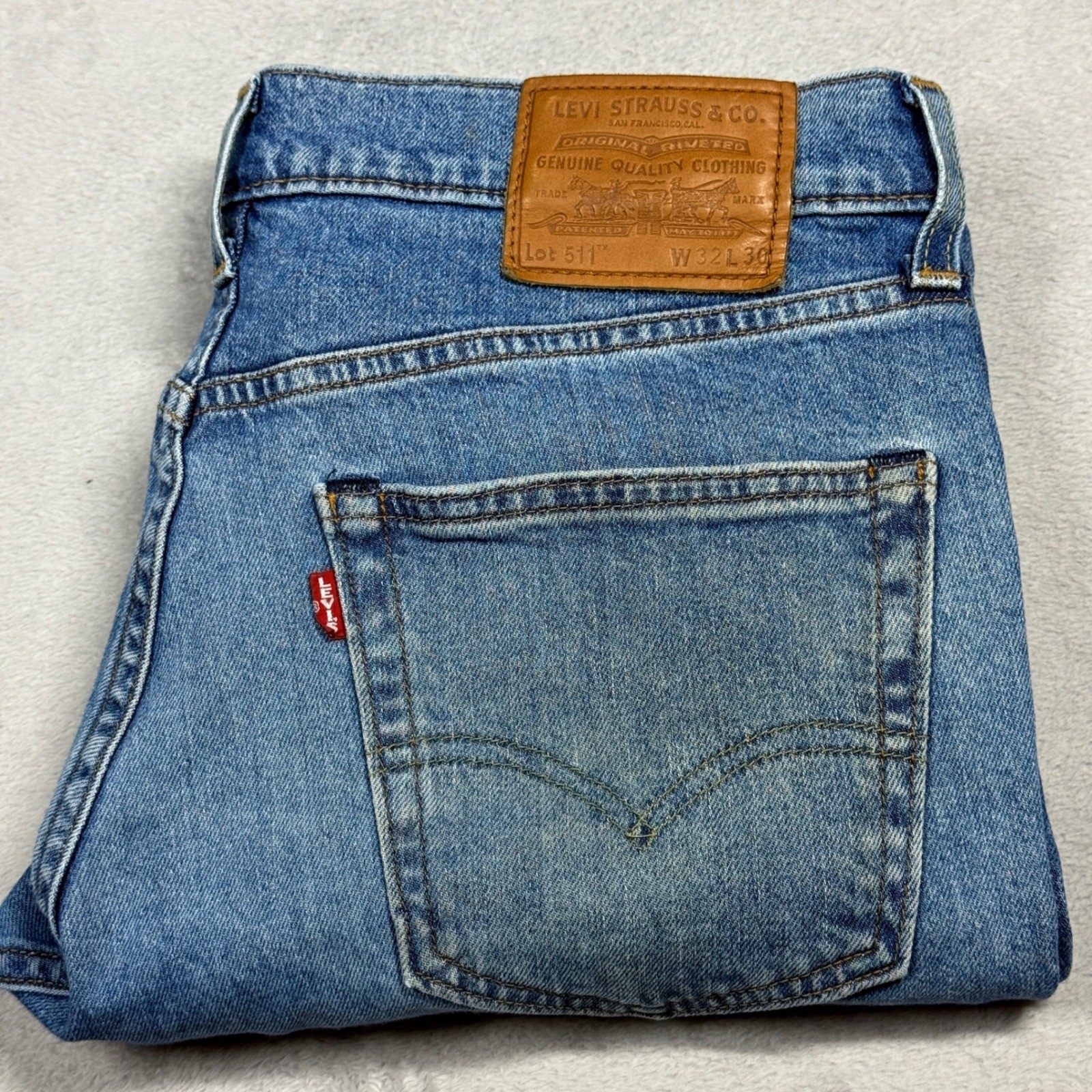 Levi’s 511 Slim Fit Jeans Mens 32×30 Blue Premium Denim 04511-5007