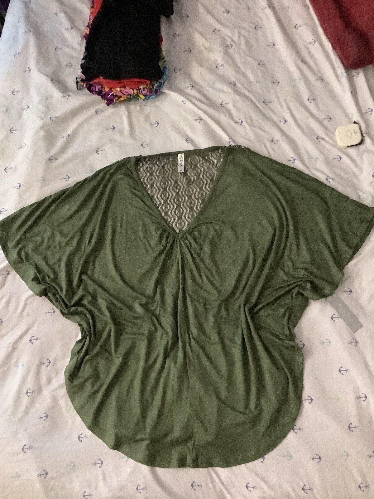Glitz Women’s Olive Green Lace V-Neck Circle Batwing Dolman Sleeve Blouse 2X