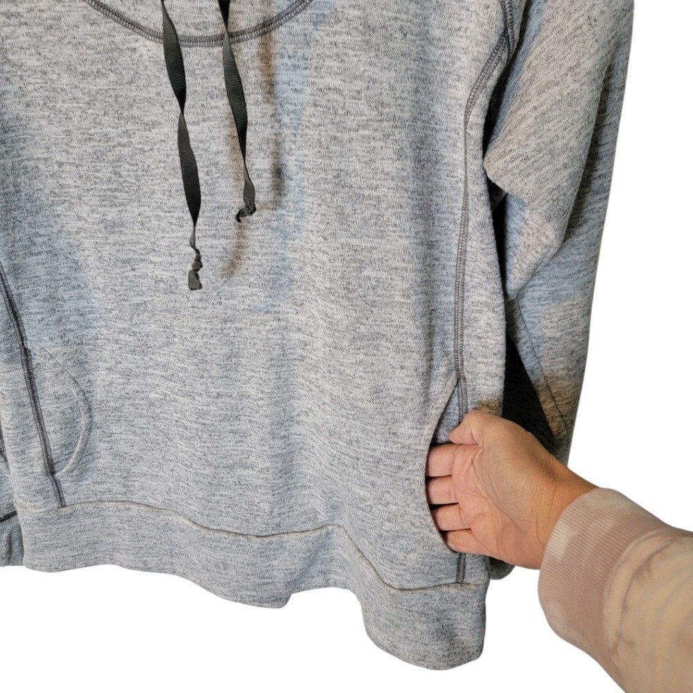 KUHL Leah Pullover Sweatshirt Grey Knit Cowl Neck Thumb Holes Size L