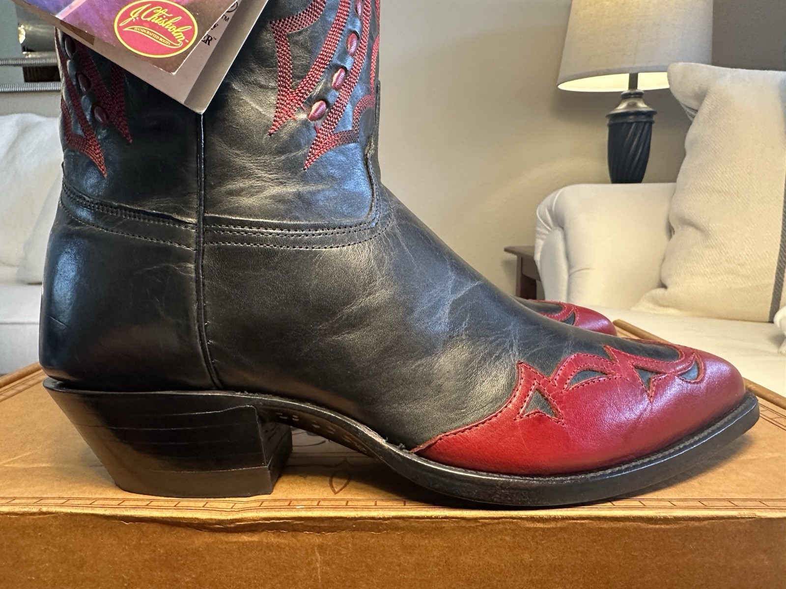 J Chisholm Men’s Handcrafted 1990’s Joe Diffie Black/Red Wing Tip Boots Size 10D