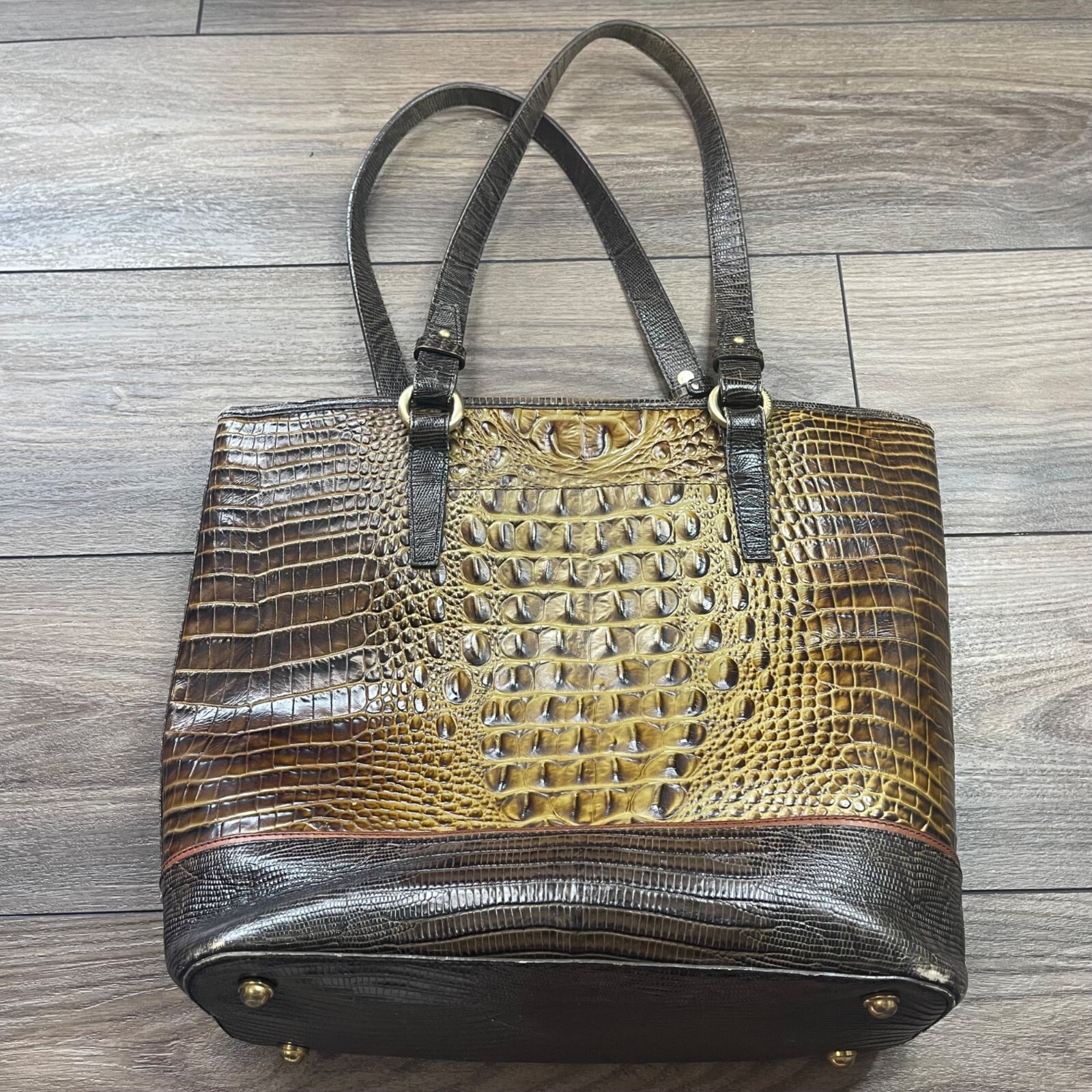 Brahmin Gold Medium Asher Tote Croc-Embossed Leather 16″ W X 10.25″ H X 5″ D FLA
