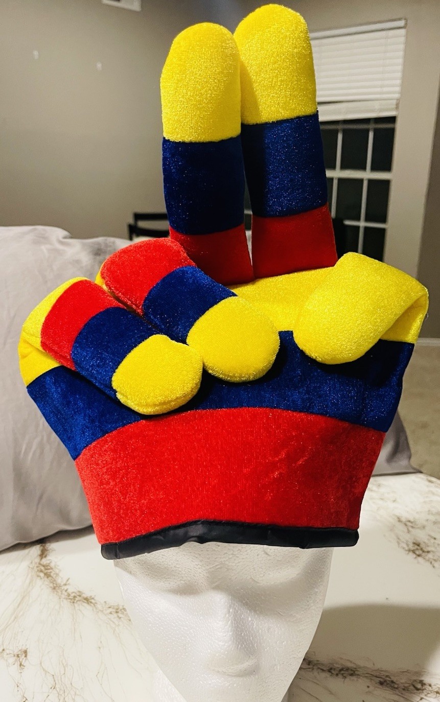 Gorro / Sombrero Tricolor (Ecuador/Colombia) ; con diseños en forma de mano