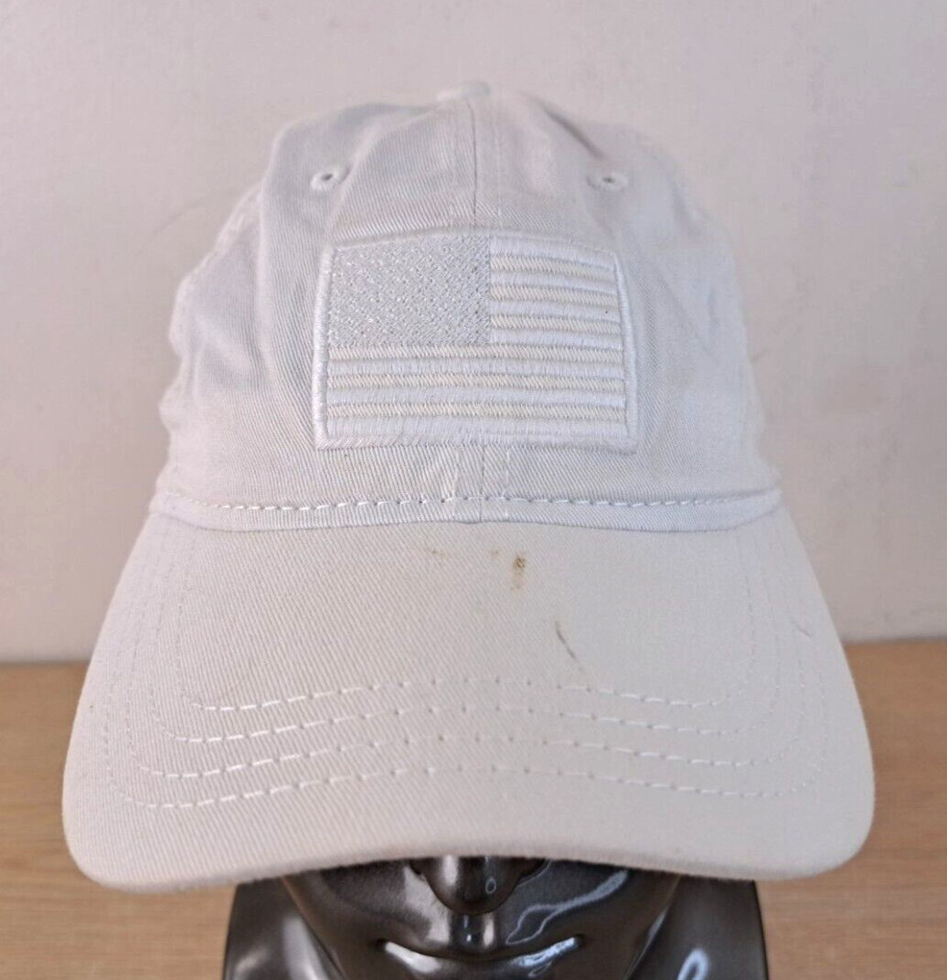 ACADEMY SPORTS OUTDOORS USA FLAG ADJUSTABLE STRAPBACK BASEBALL HAT/CAP, WHITE
