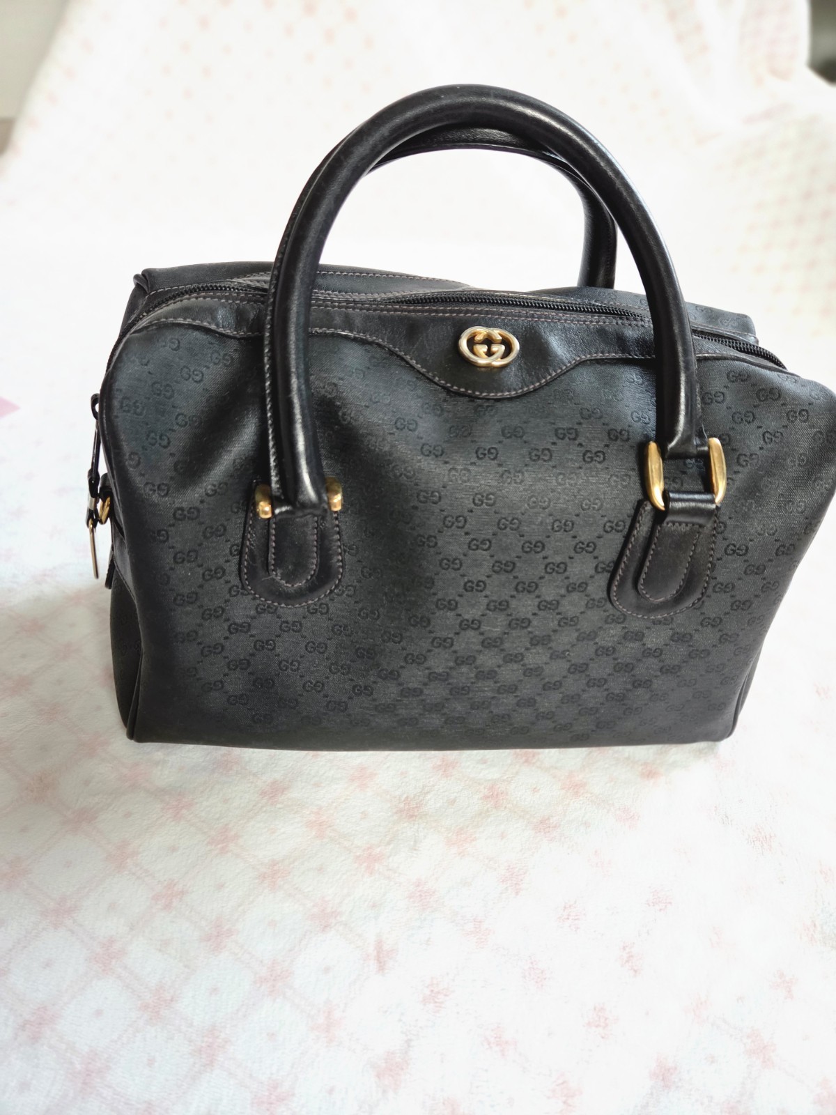 Authentic Vintage Gucci Classic Boston Bag