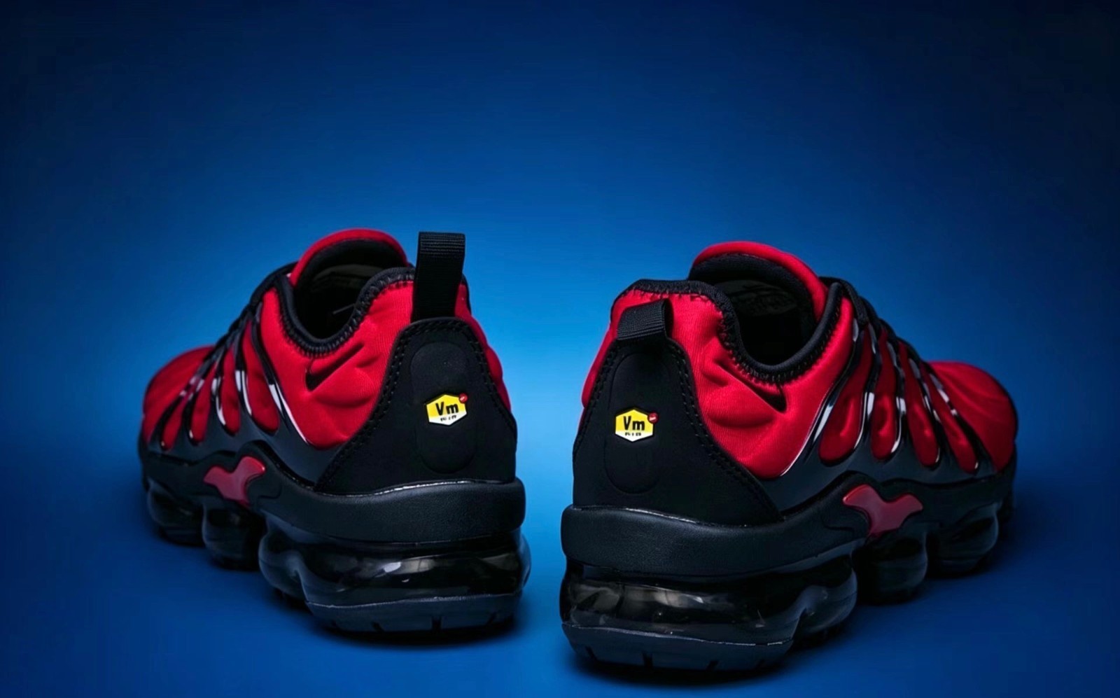 NEW CL Nike Air VaporMax TN Plus +18 Men’s Size Sneaker Running Shoes