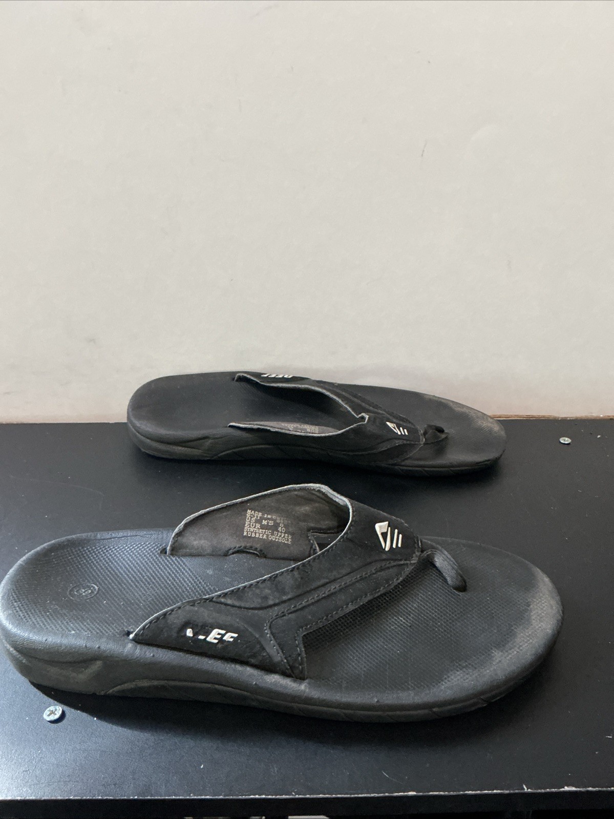 Reef Fanning Men’s Flip-Flop Sandals – Black Size 8 Worn