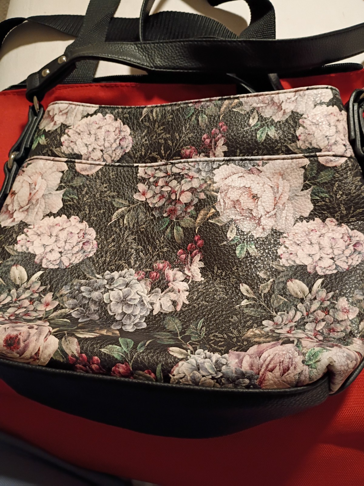 Rosetta purse floral design
