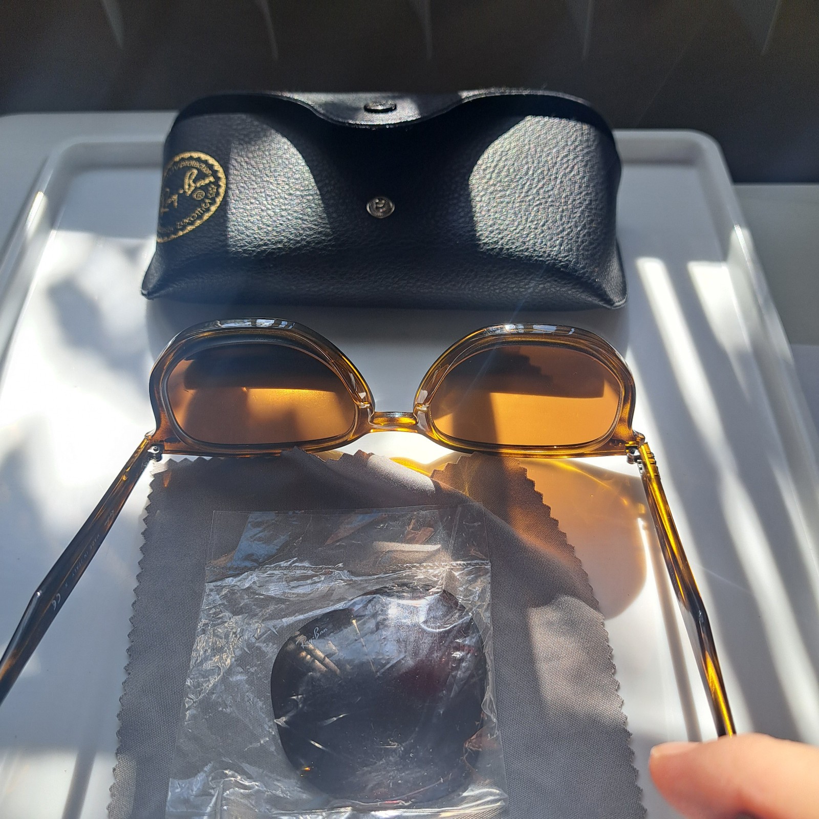 Ray Ban RB4306 710/73 54 Polished Light Havana/B-15 Brown Frames + NEW OEM Lens
