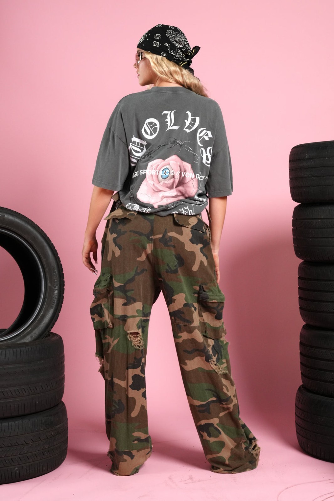 Darc Sport x Von Dutch NFGU Premium Oversized Tee Wolf Gray Pink Rose Medium M