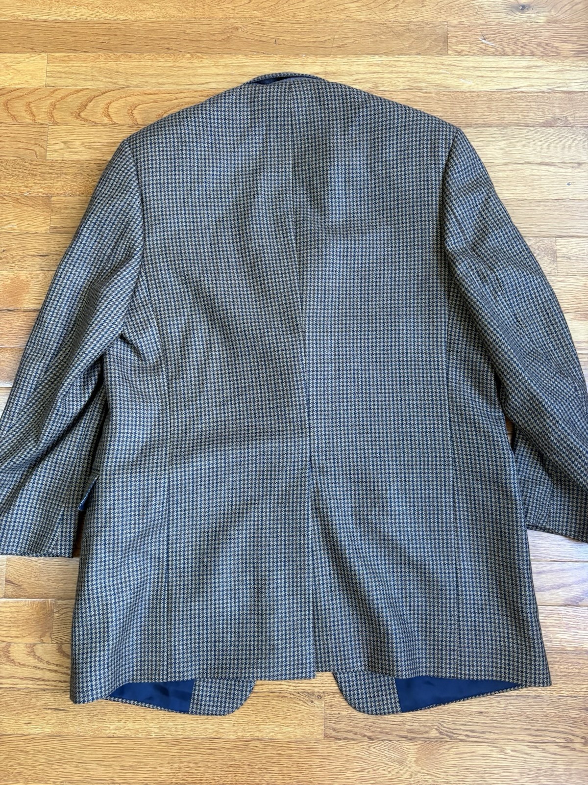 Vintage Cambridge Blazer 95% Wool 5% Cashmere Brown Canada Made 42R