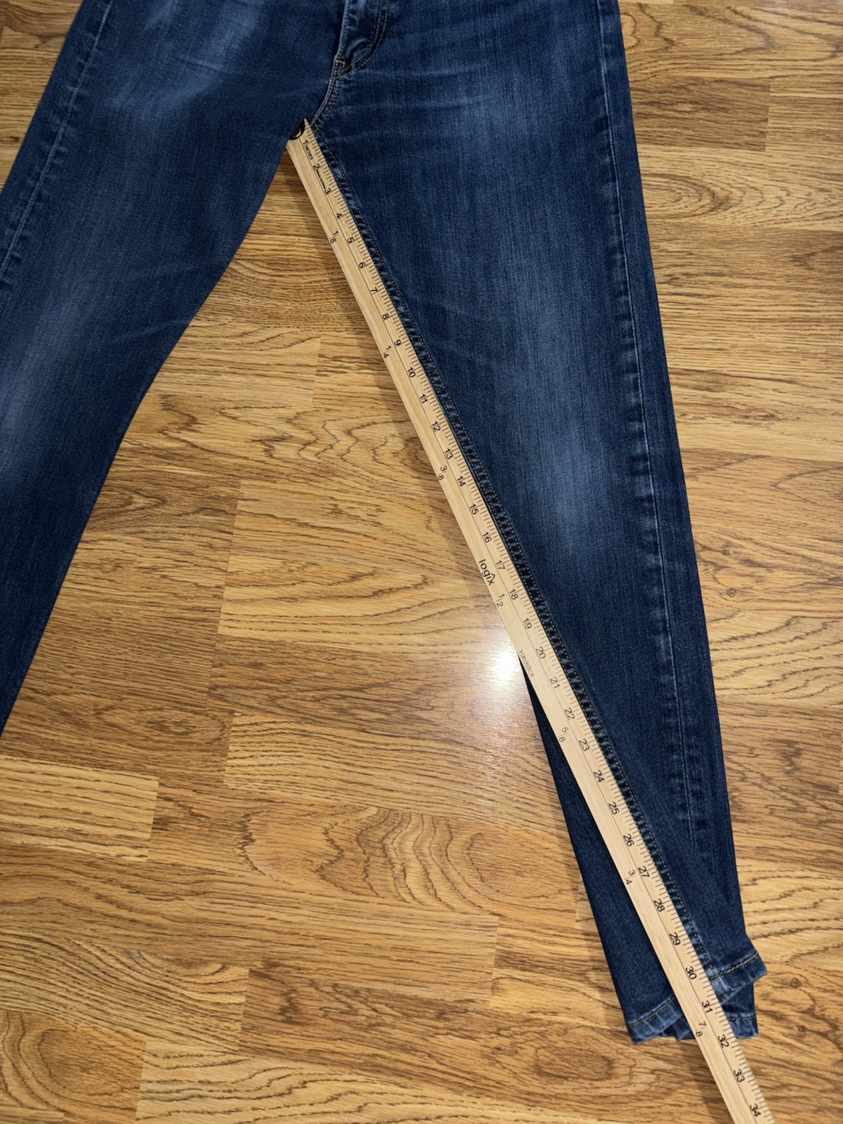 Levi’s 513 Selvedge Slim Straight Leg Jeans Men’s Size 33×31 Medium Wash Denim