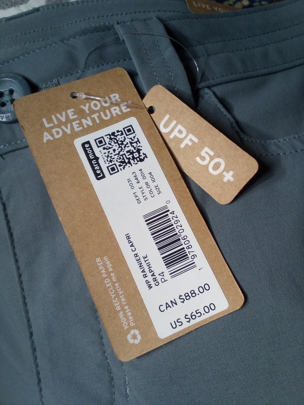 NWT $65 Eddie Bauer Wm’s Rainier Gray Capri Hiking Pants Sz P4