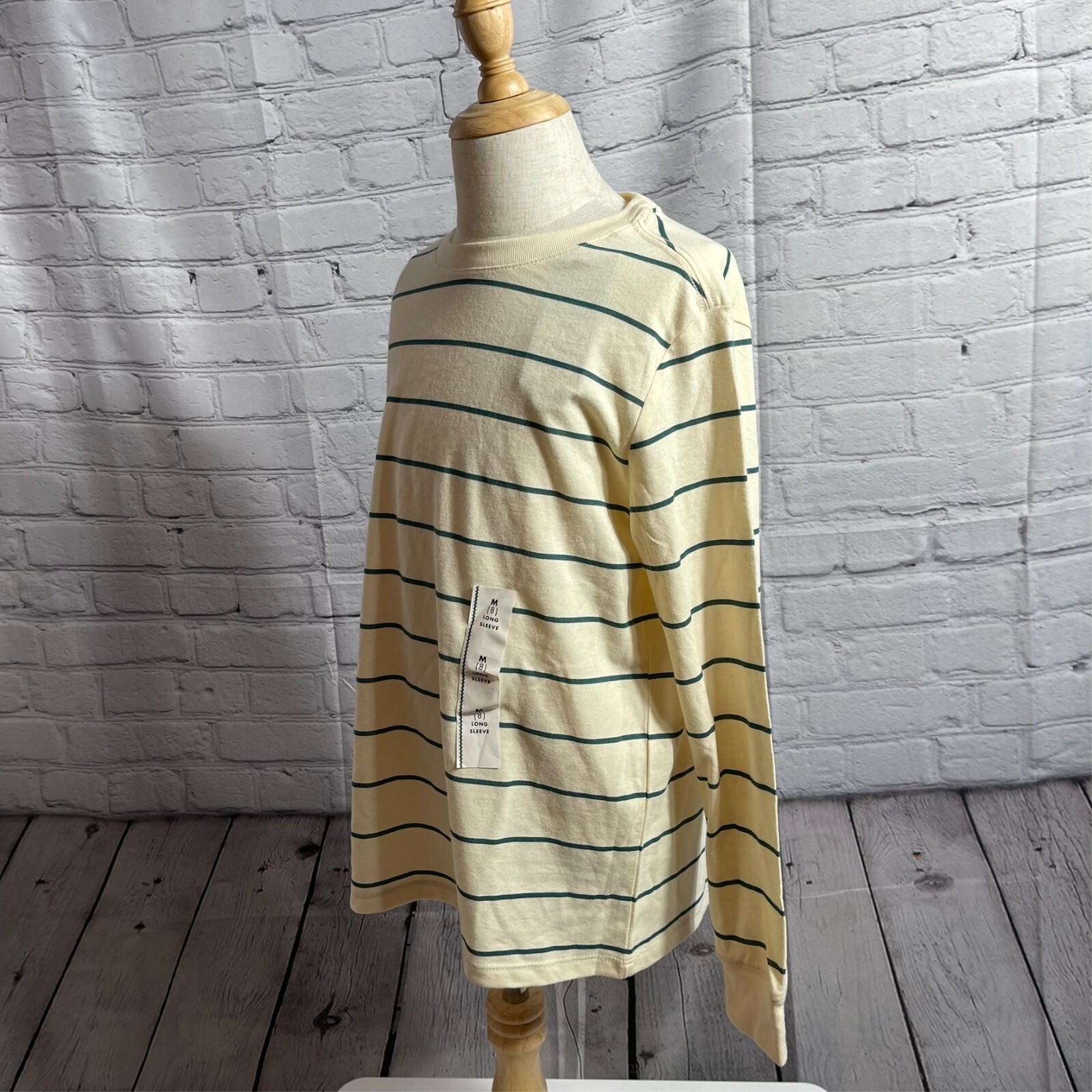 Boy’s Cat & Jack Long Sleeve Crew Neck Pullover Cotton/Poly Blend Tee NWT Sz 8