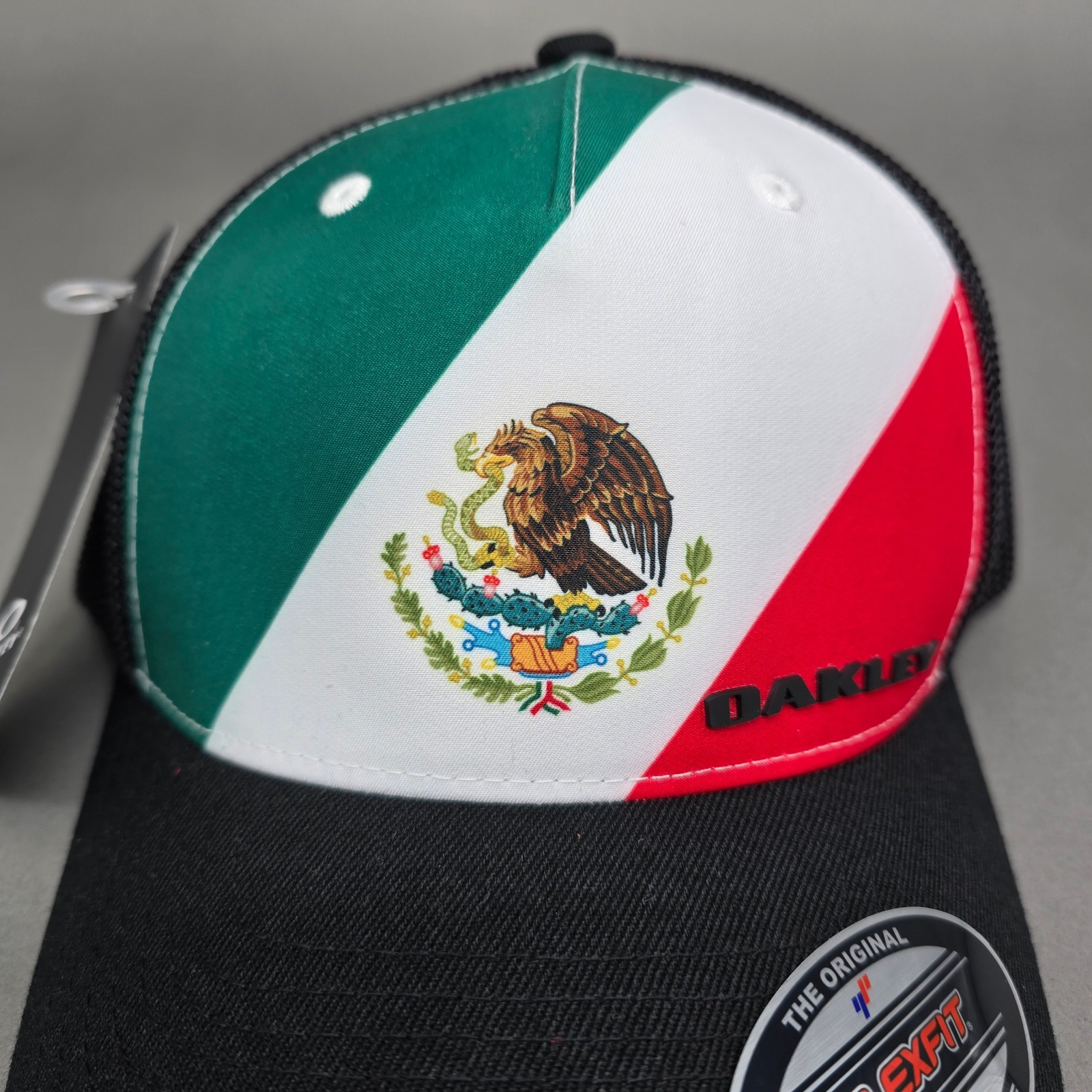 Oakley Hat Cap Fitted Small Medium Mexico Flag Flex Trucker Mesh Adult Mens New