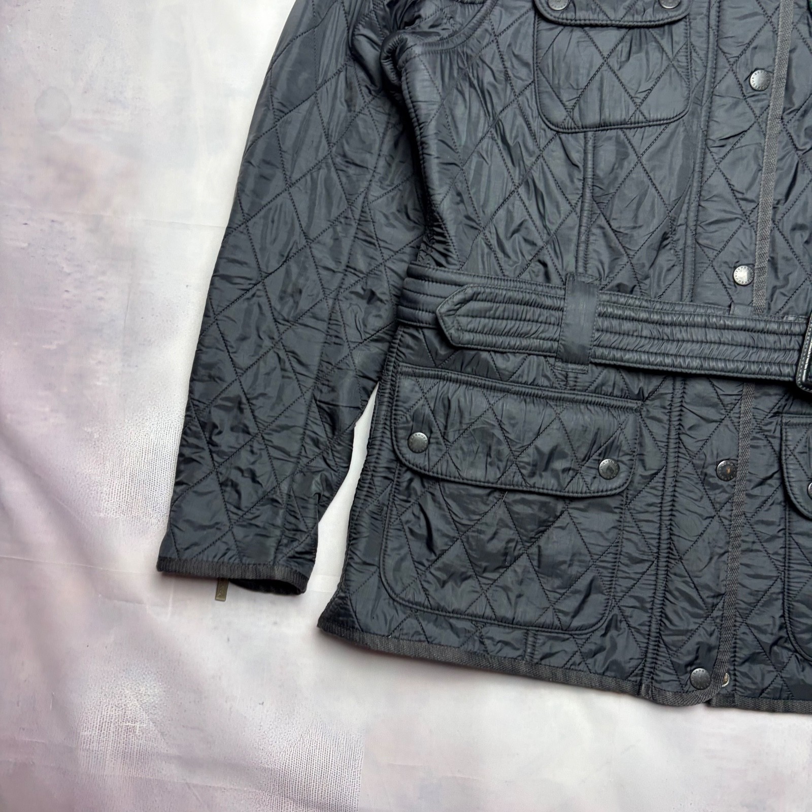 Barbour women’s jacket, size 38. Good condition, classic and timeless style.