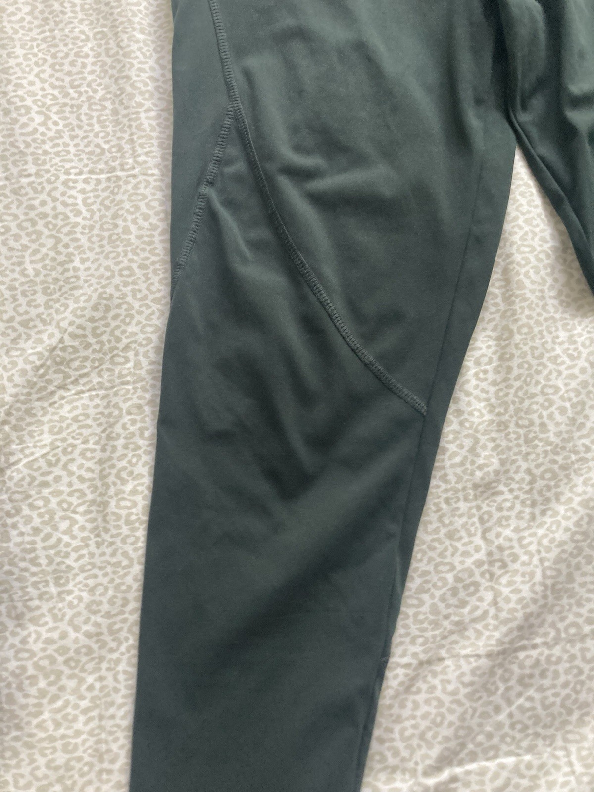 Oysho Bra High Waist Leggings Size M Gym Workout Forest Green Sun Protection