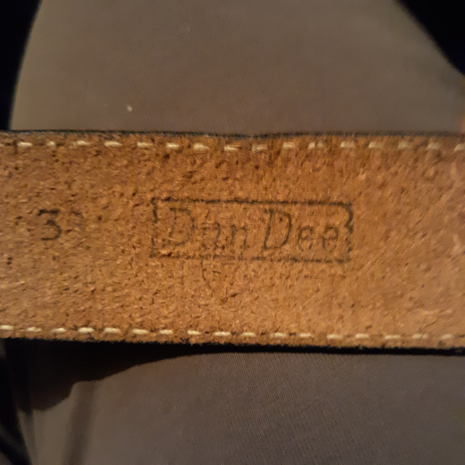 VTG DunDee Tooled Leather Zip $$ Belt 80sRainTree Buckle Eagle “Bare Arms”Sz 38