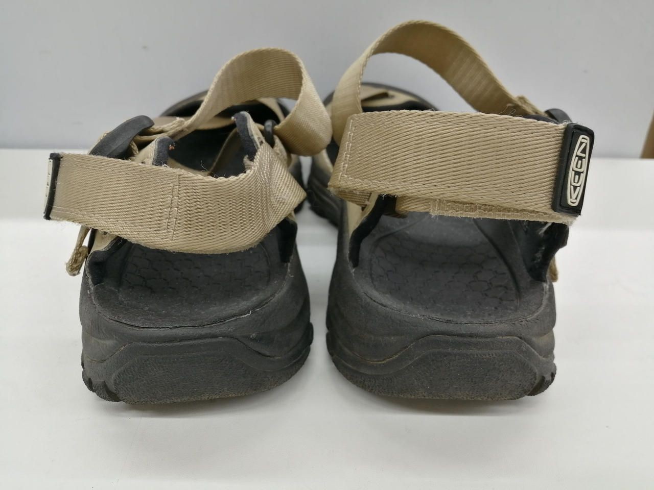 KEEN Beldead sandals beige x black Used