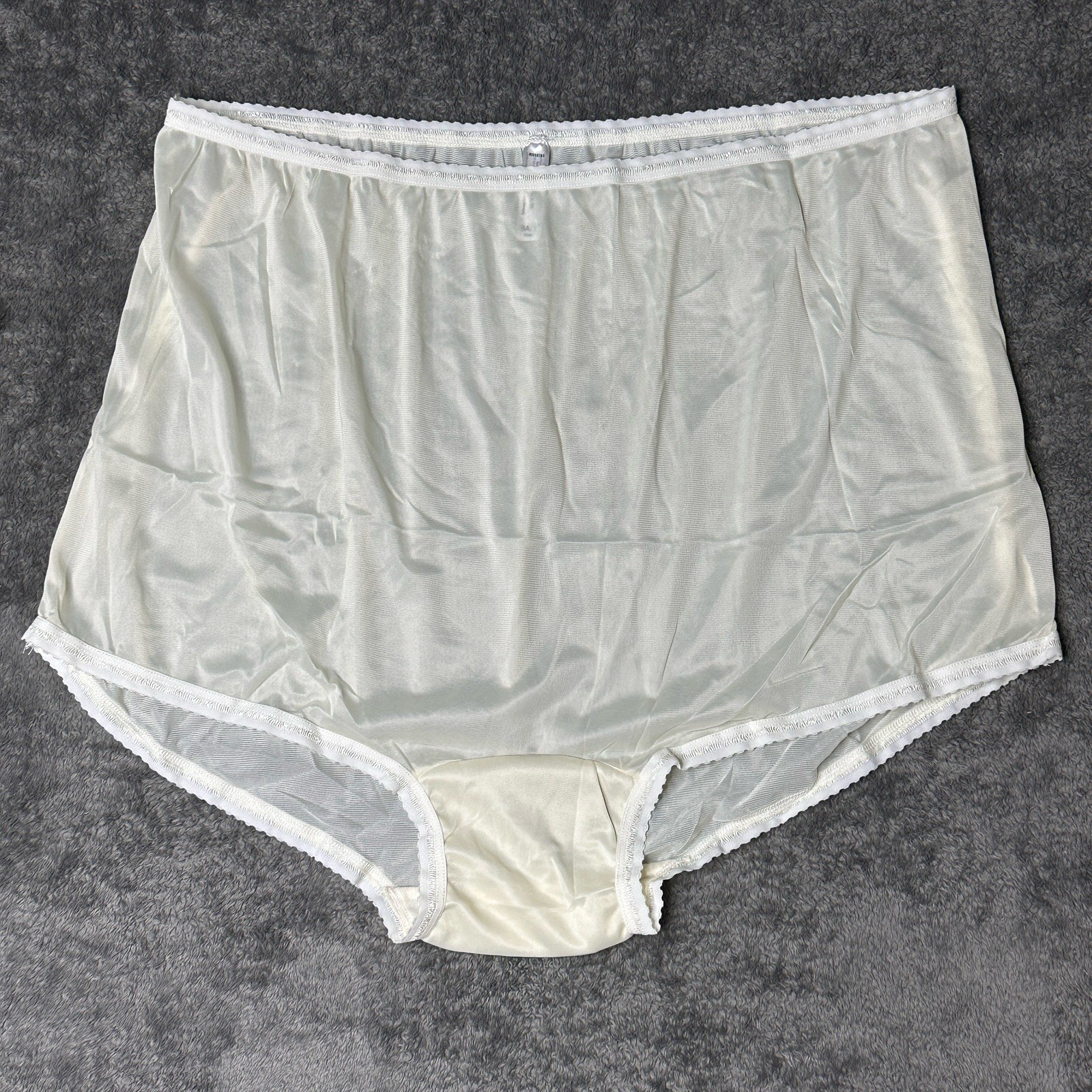 3 PAIR Bali Vintage Full Cut Silky Nylon Panties Ivory Briefs 23467 Size 14 NEW