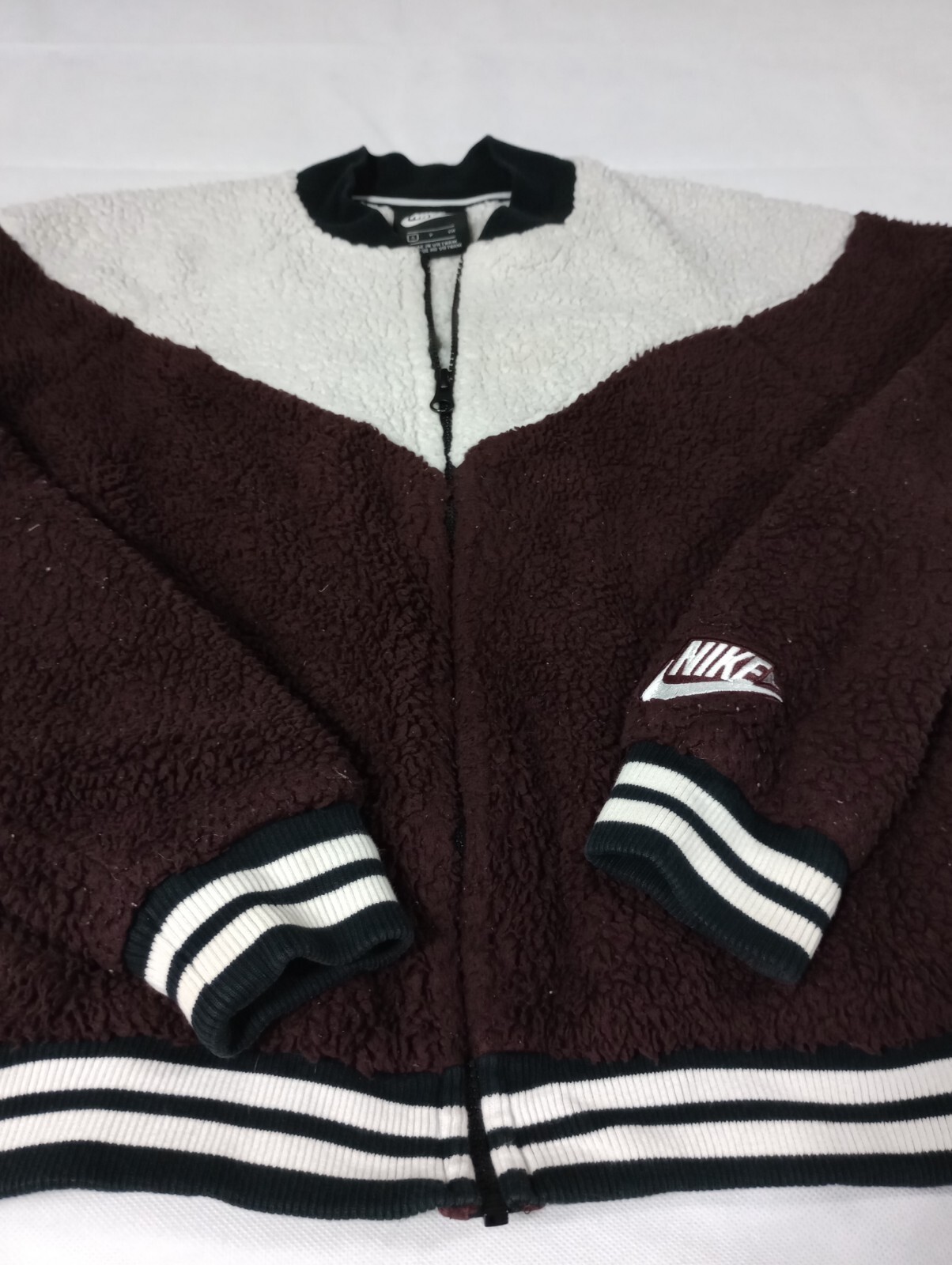 Nike Sportswear Bomber Jacket Women’s Small Sherpa Fuzzy Burgurgandy Zip Up Logo