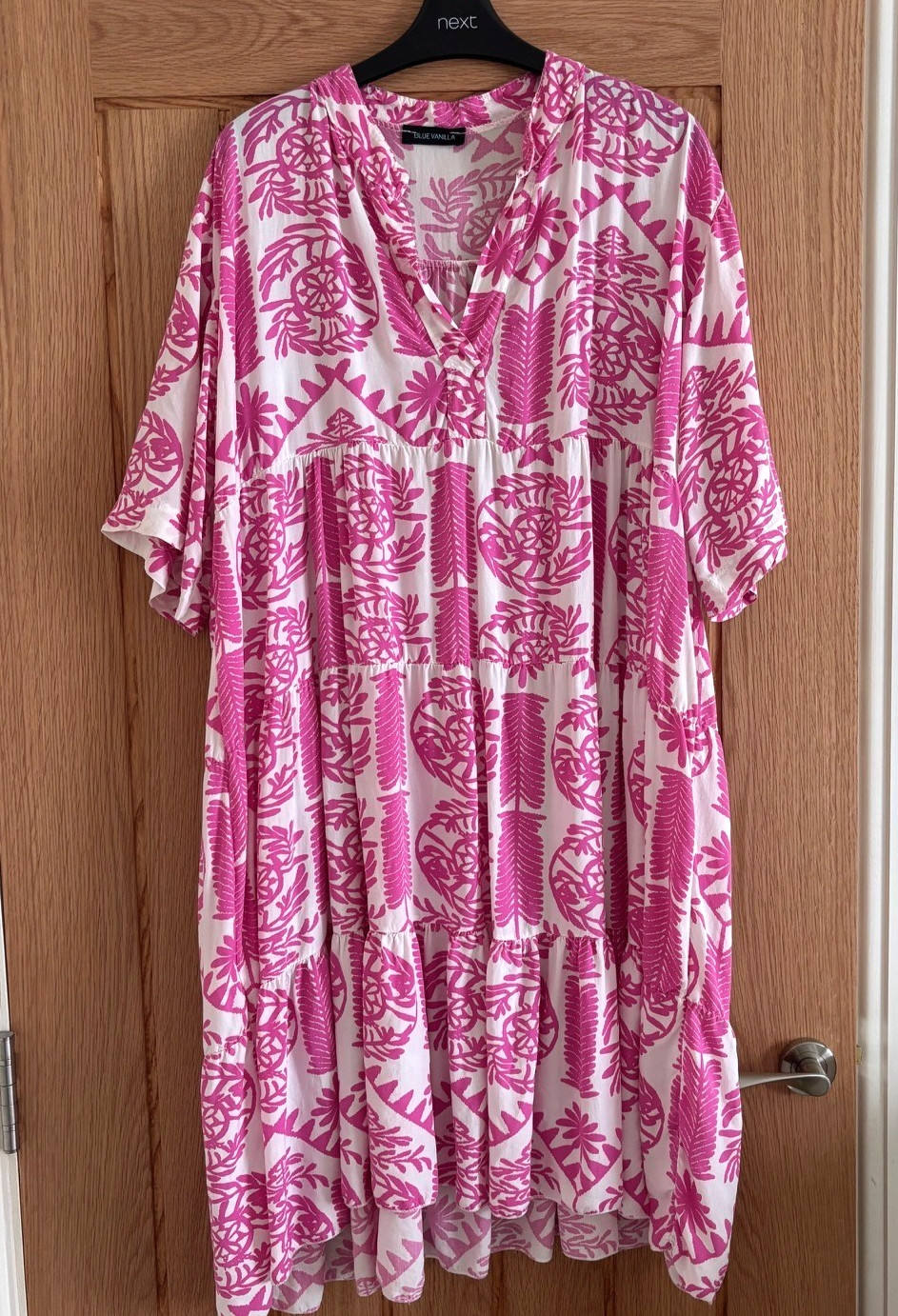 Blue Vanilla White & Pink Print Relaxed Fit Tiered Smock Dress, approx 22-24