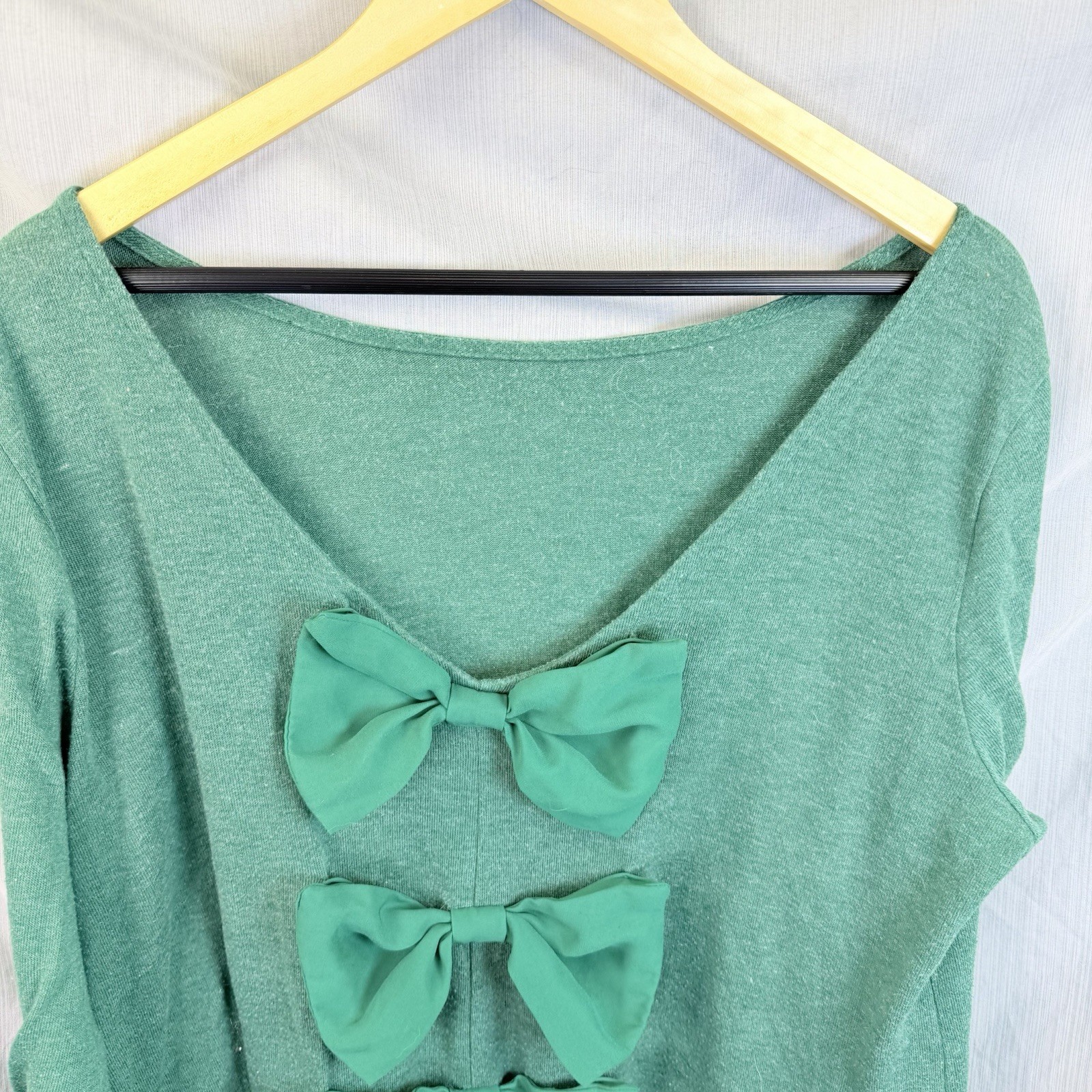 Sweet Pea By Stacy Frati Open Bow Back Blouse XL Feminine Green Pretty