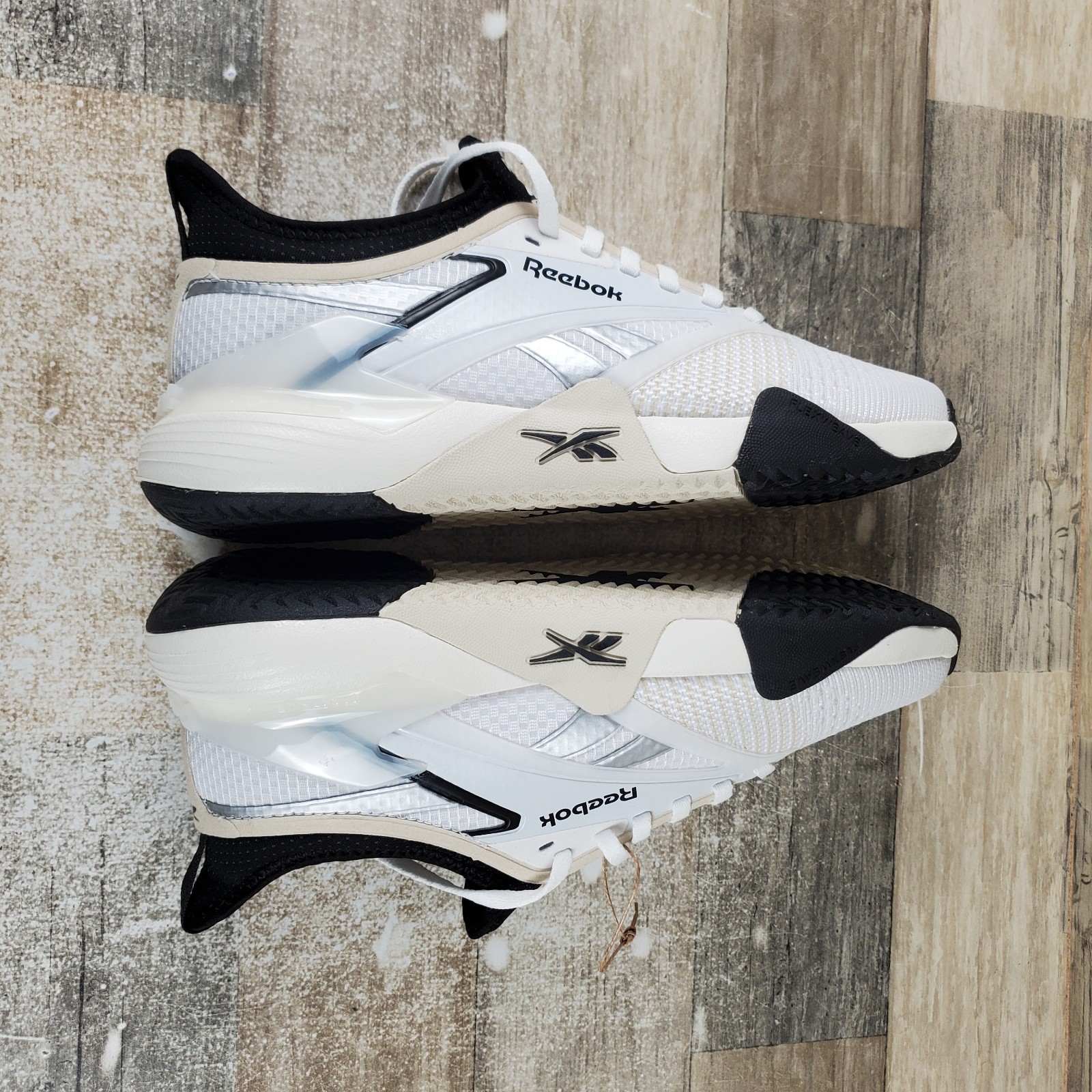 Reebok Nano Court Mens Shoes Sz 7.5 Running Athletic White Black Lace-Up Sneaker