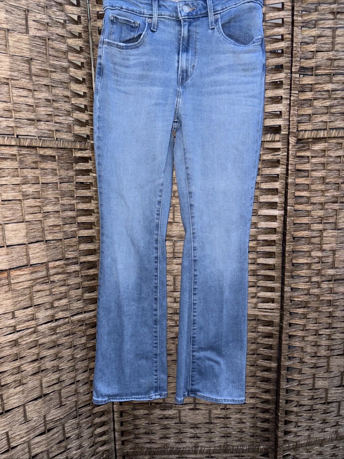 Levi’s 725 High Rise Bootcut Jeans Women’s 28 30 Blue Denim Stretch Medium Wash