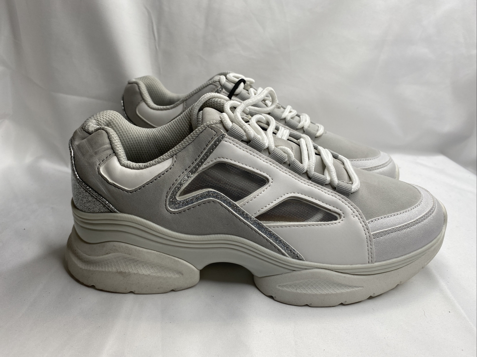 NEW ZARA White Silver Fashion SHINY MESH SNEAKERS Lace up USA 9 EU 40 K48