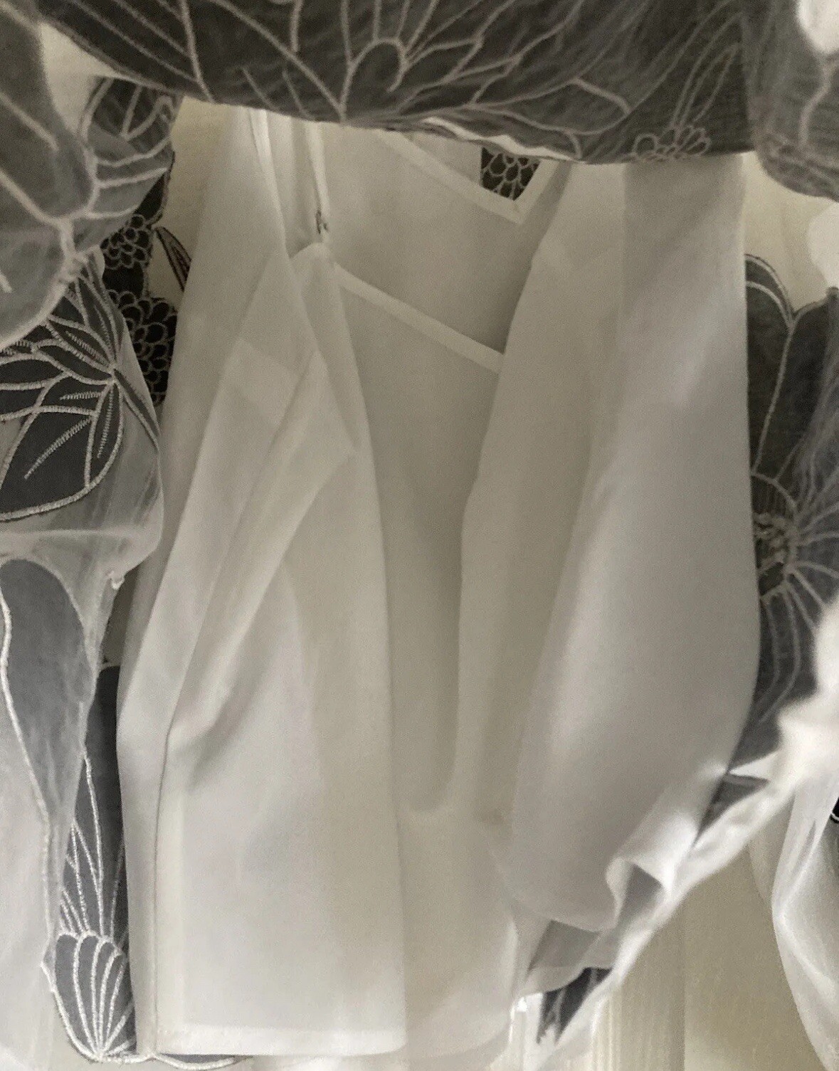£229 Karen Millen Organdie Applique Balloon Sleeve Blouse UK 8 Black White
