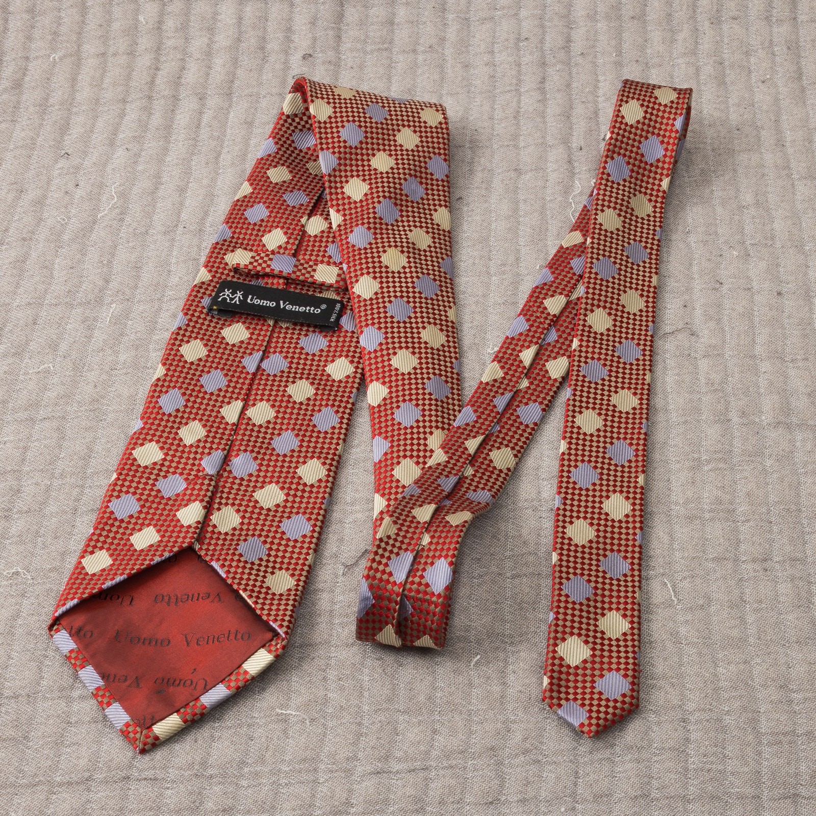 Uomo Venetto 100% silk tie 3.5 x 60