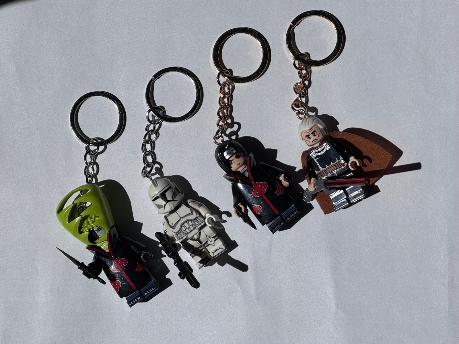 Custom Minifigure Keychain Conversion Service – Turn Your Minifigs into Keychain