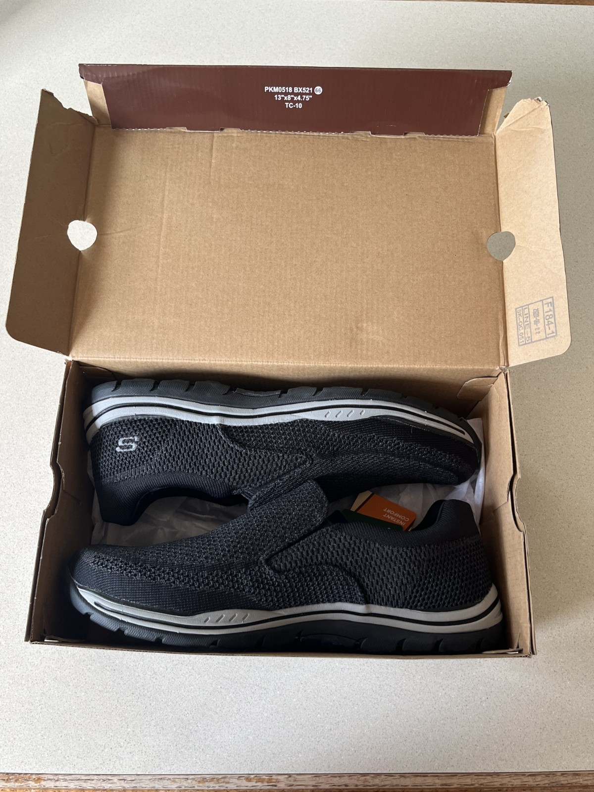 Skechers Loafer Shoes Men Size 12 Relaxed Fit Gomel Black Slip-On Casual Shoes