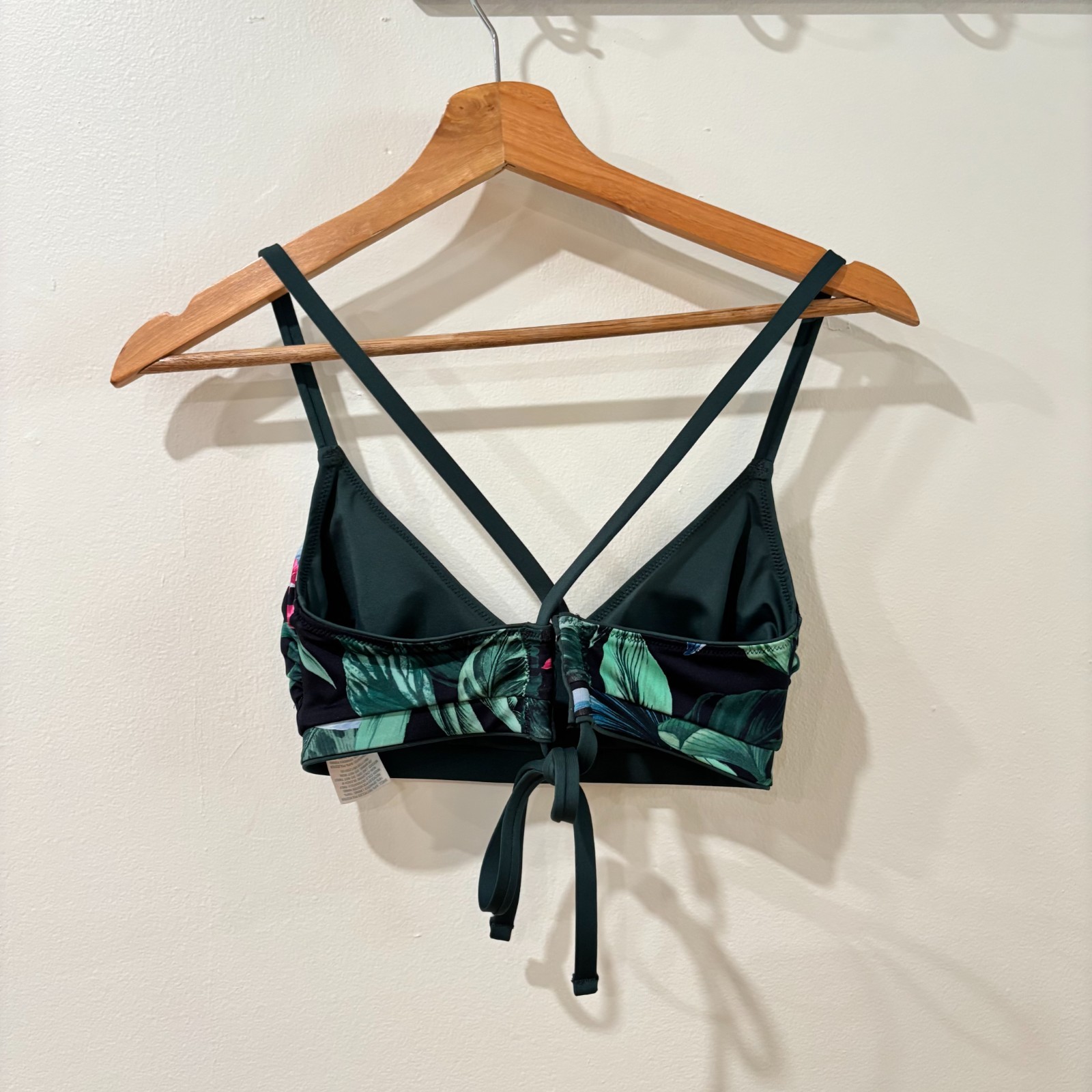 Kona Sol Tropical Palm Print Longline Bikini Top • Tropical palm and monstera le
