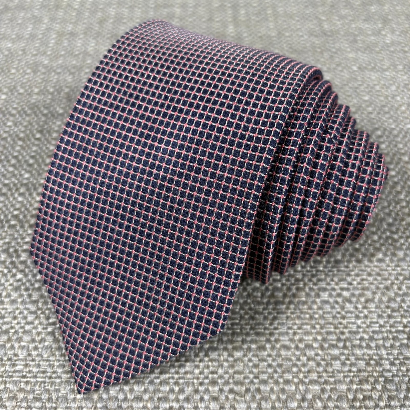 Eton Men’s Tie Black White Pink Necktie 100% Silk 59″ x 3 1/8″ Made in Italy