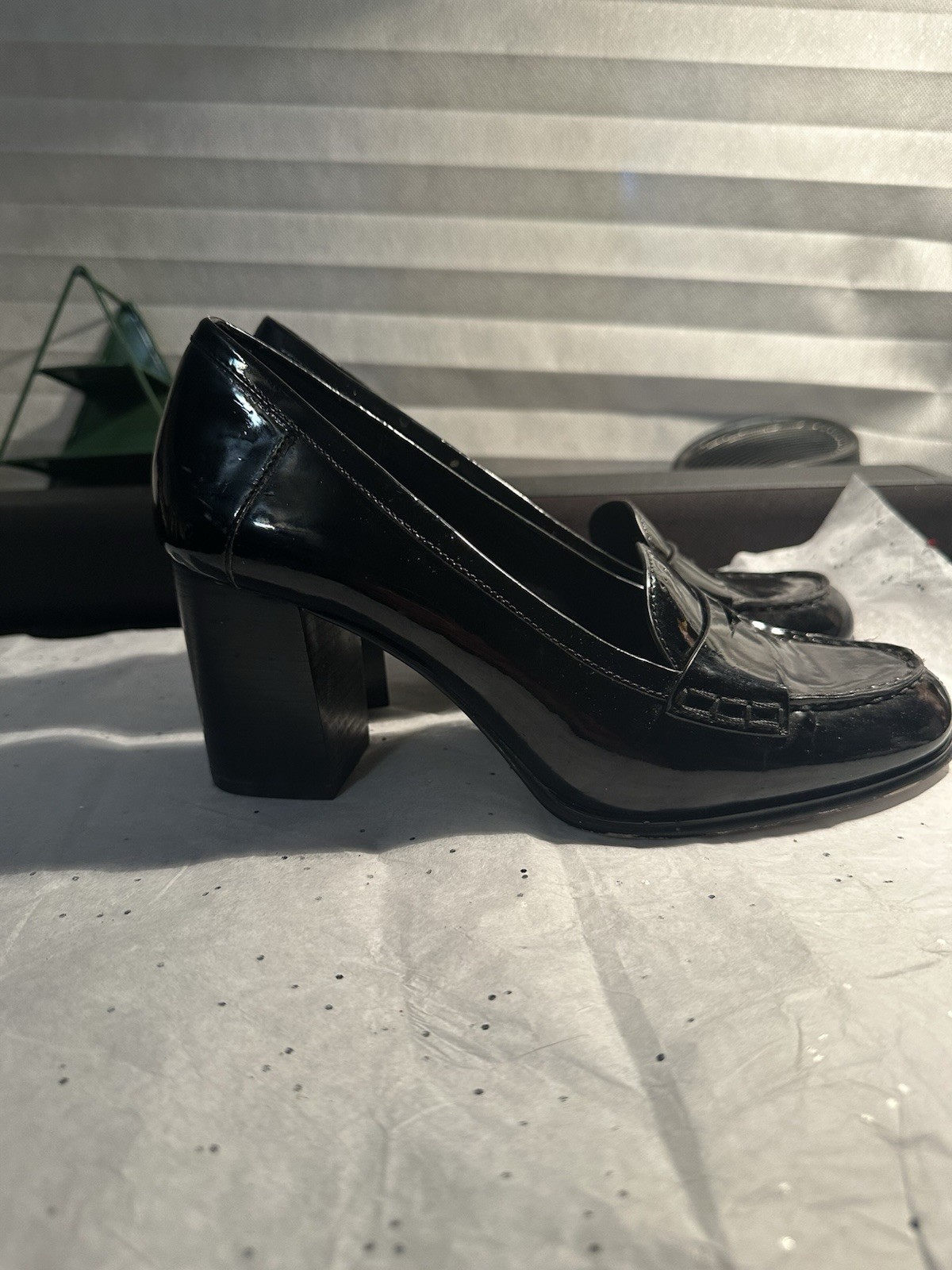 Michael Kors Women’s Black Patent Leather Square Toe Slip-On Block Heel Pump 8.