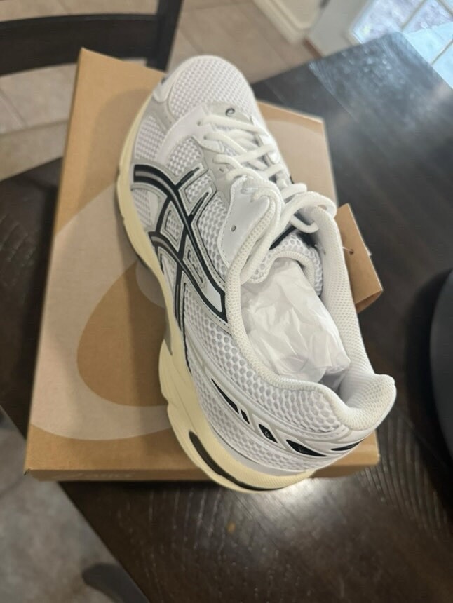GEL-1130 1201A256-118 WHITE/CLOUD GREY
