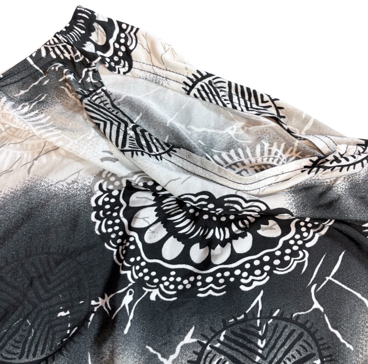 Nico LA Womens Dolman Batwing Top Size 8 Black White Boho Mandala Tie Waist NWT
