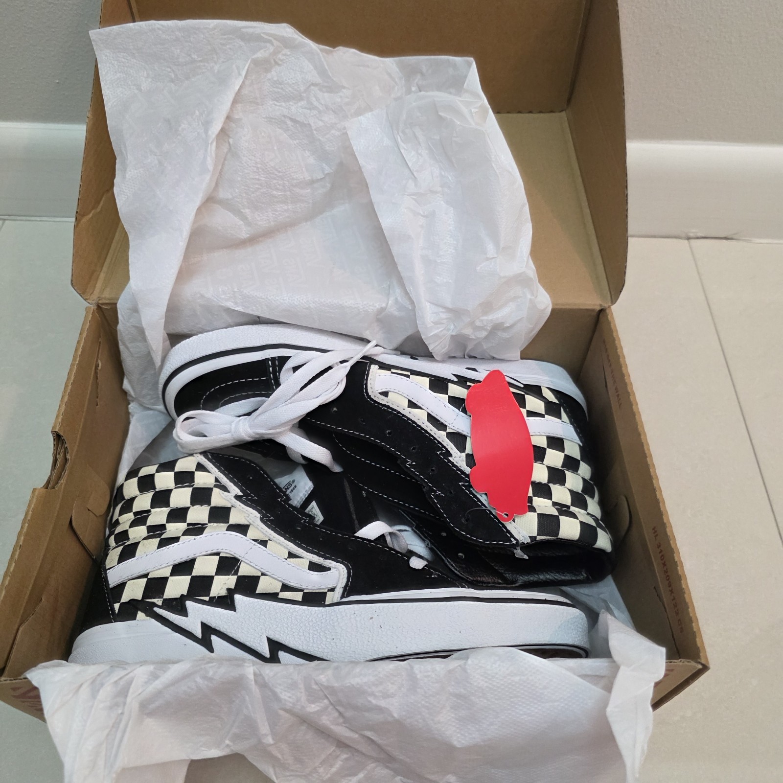 Sk8 Vans Hi ‘Bolt Checkerboard’ – VN0A5JIVA04 US 6.5 New In Box