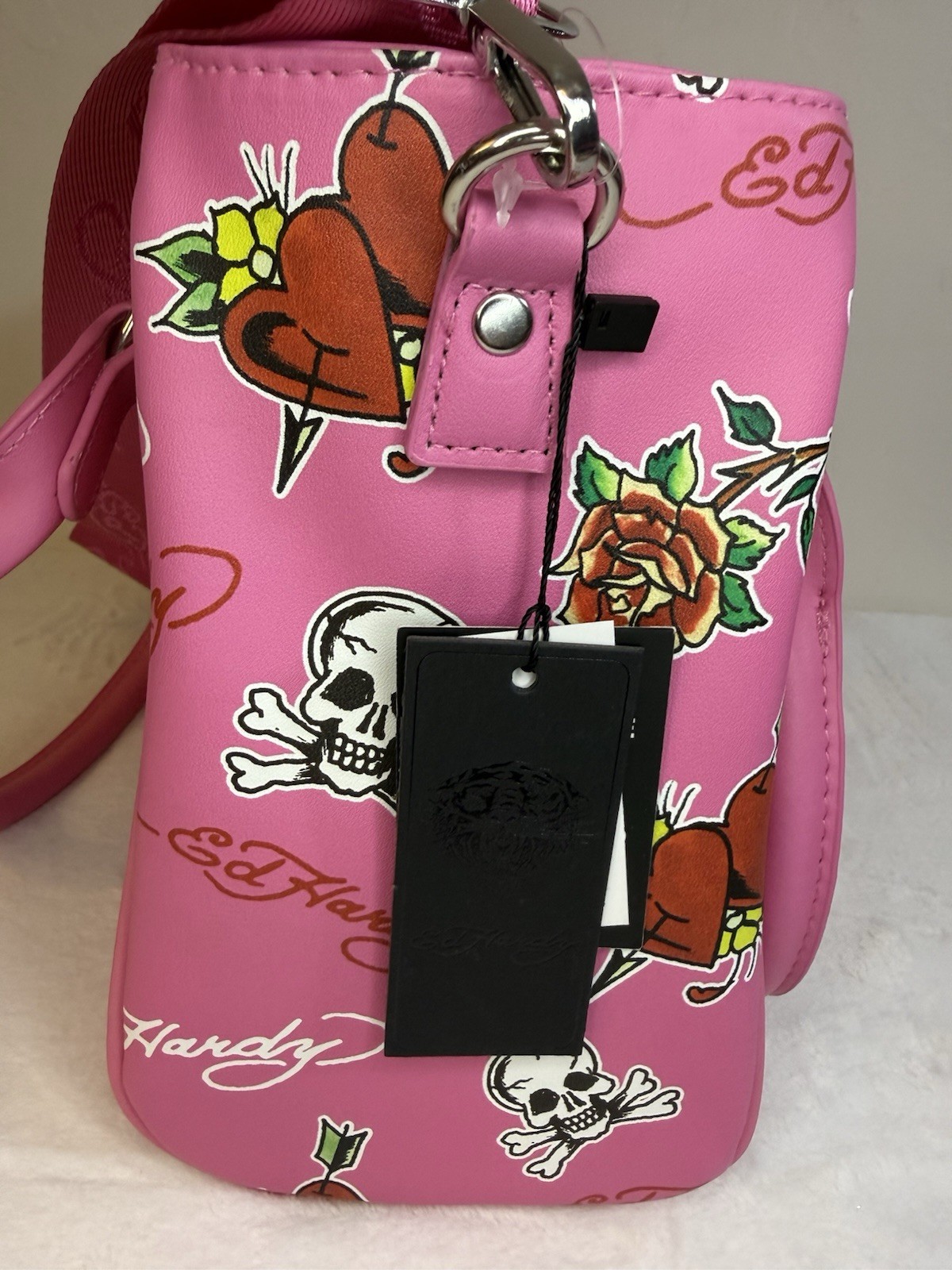 NWT Ed Hardy Pink Insulated Lunch Tote & Eyelash Curler Gift Set