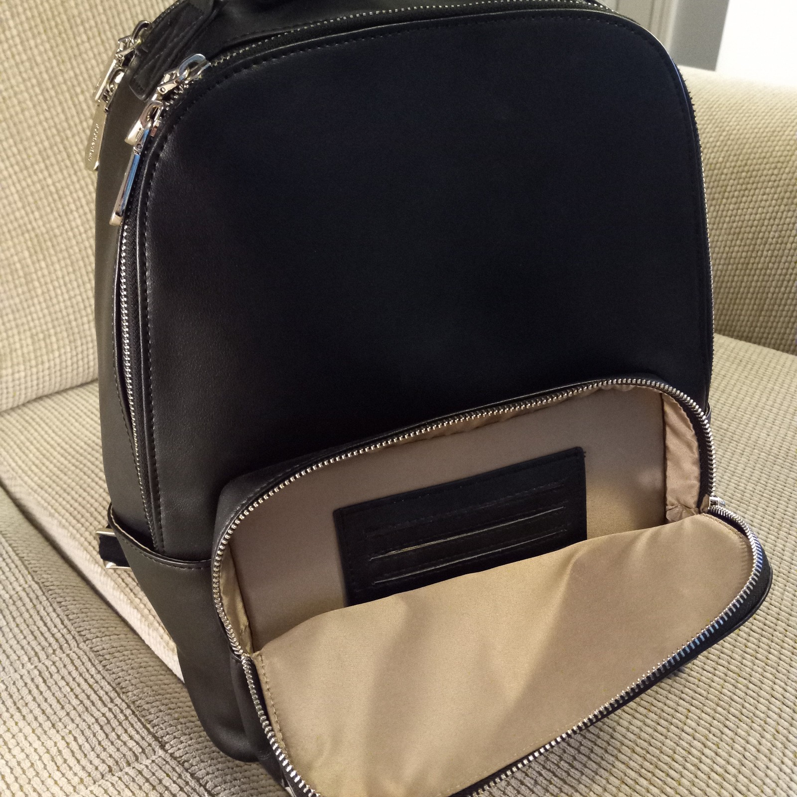 BOSTANTEN Genuine Leather 15.6 inch Laptop Backpack Travel College Shoulder Bag