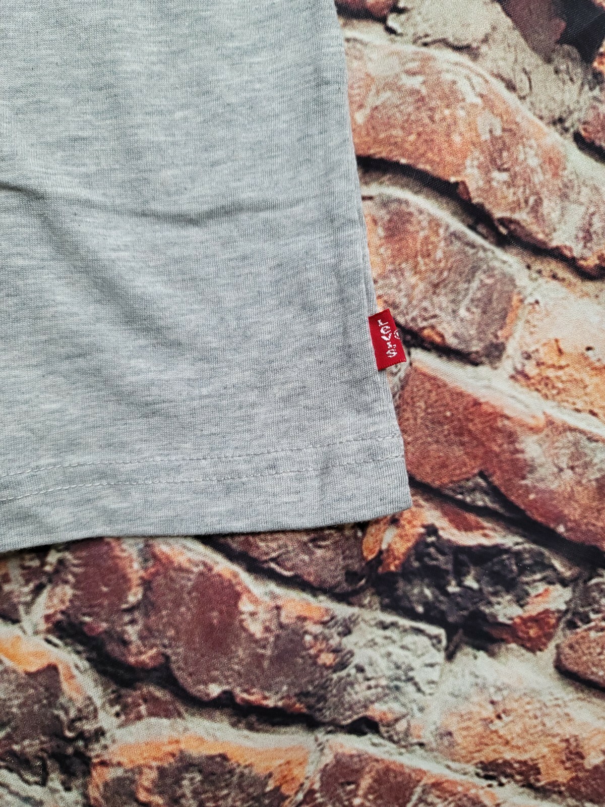 Levi’s Boys Teens Batwing Camo Logo Crew Neck Short Sleeve T-shirt Gray New