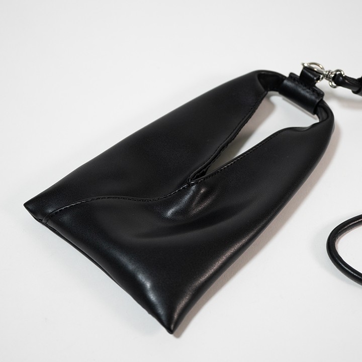 MM6 Maison Margiela Mini Crossbody Phone Pouch Black SA5VL0001 P4313